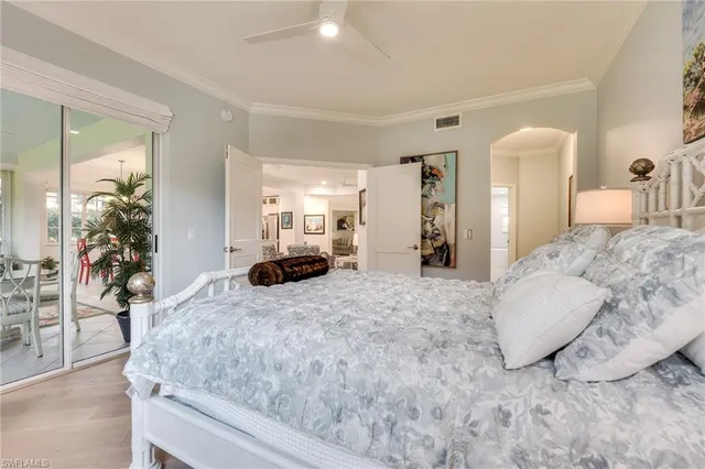 a view of a walk in closet