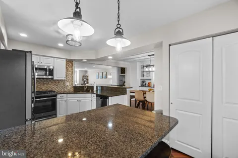 $612,000 | 11912 Thurloe Drive, Lutherville-Timonium, MD 21093