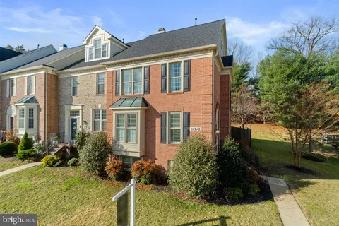 $612,000 | 11912 Thurloe Drive, Lutherville-Timonium, MD 21093