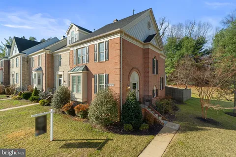 $612,000 | 11912 Thurloe Drive, Lutherville-Timonium, MD 21093