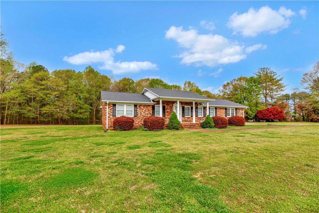 1415 Old Williamston Road Anderson, SC 29621 - Photo 3 of 35