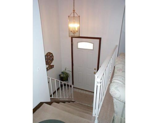 39 Burning Tree Road Natick, MA 01760 - Photo 14 of 21 Gallery Image 14