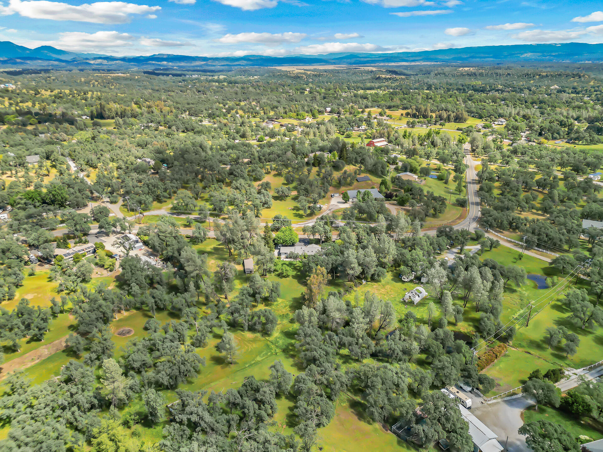 21743 Boyle Road Palo Cedro, CA 96073 - Photo 16 of 54 21743BoyleRoad-18