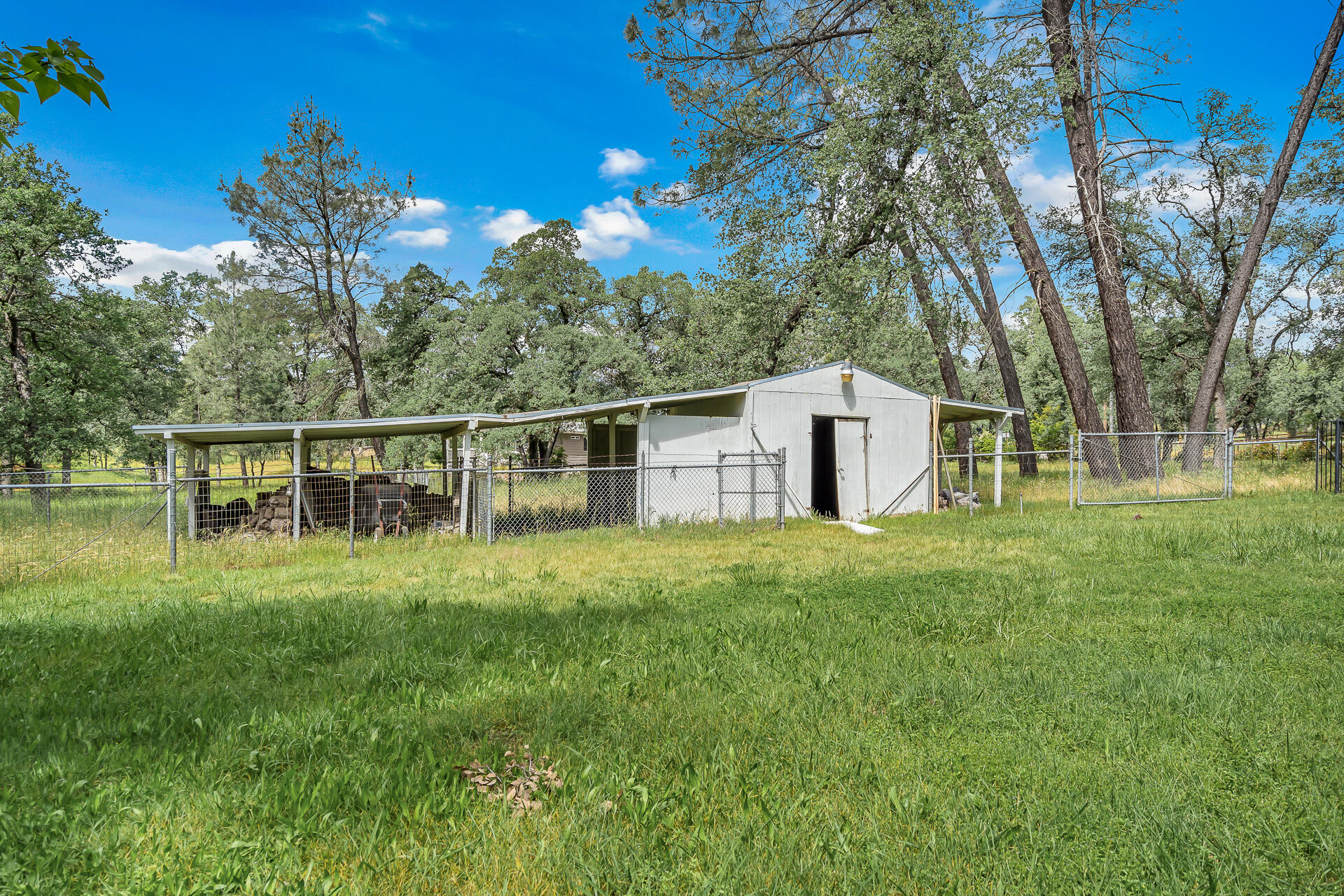 21743 Boyle Road Palo Cedro, CA 96073 - Photo 19 of 54 21743BoyleRoad-9