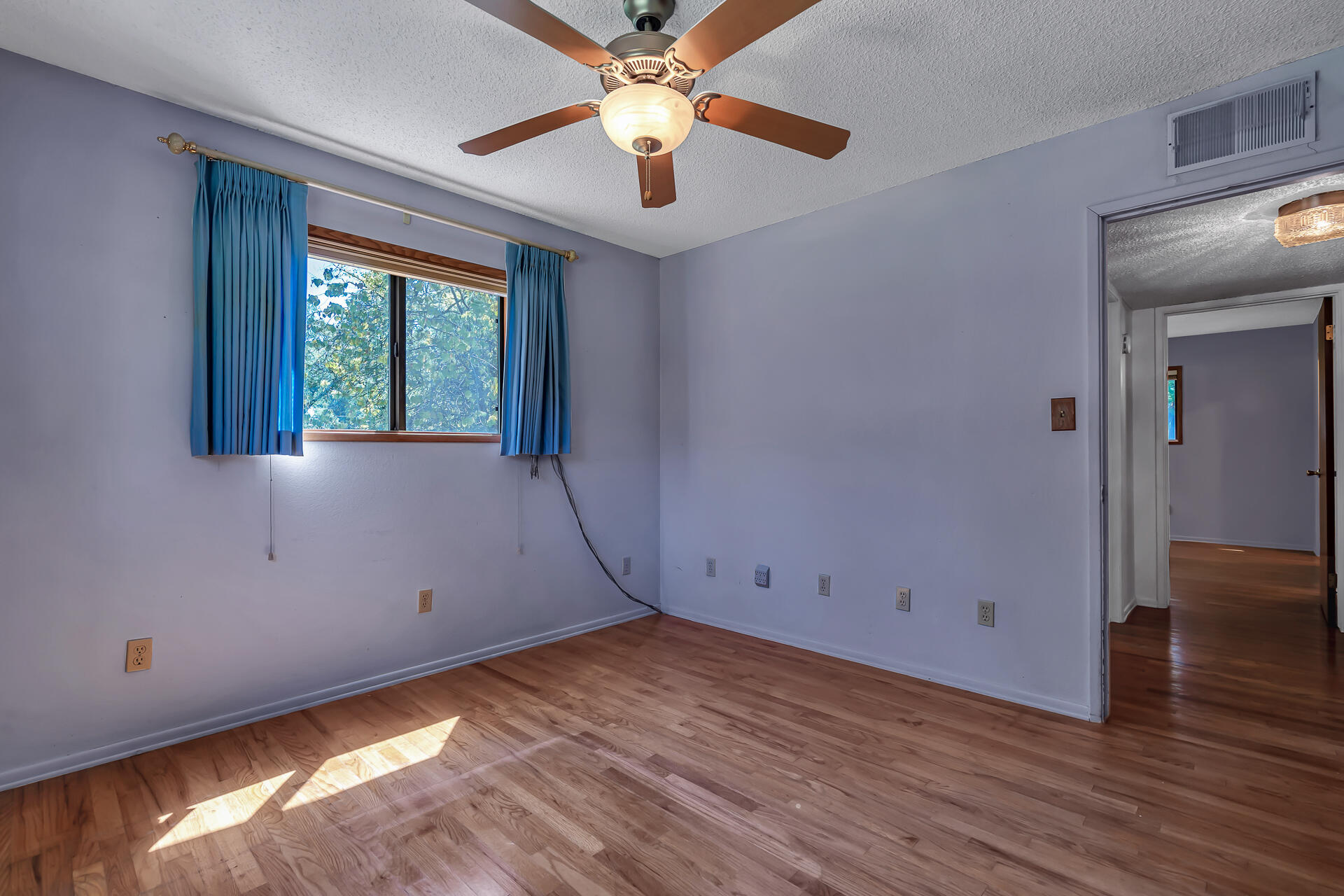 21743 Boyle Road Palo Cedro, CA 96073 - Photo 47 of 54 21743BoyleRoad-36