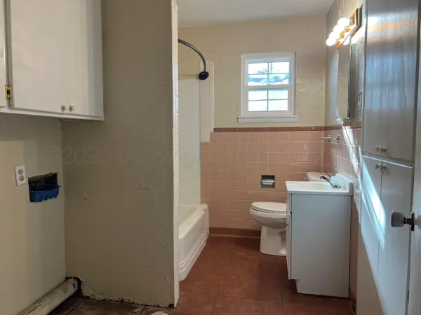 $160,000 | 503-507 Southwest 13th Avenue, Perryton, TX 79070