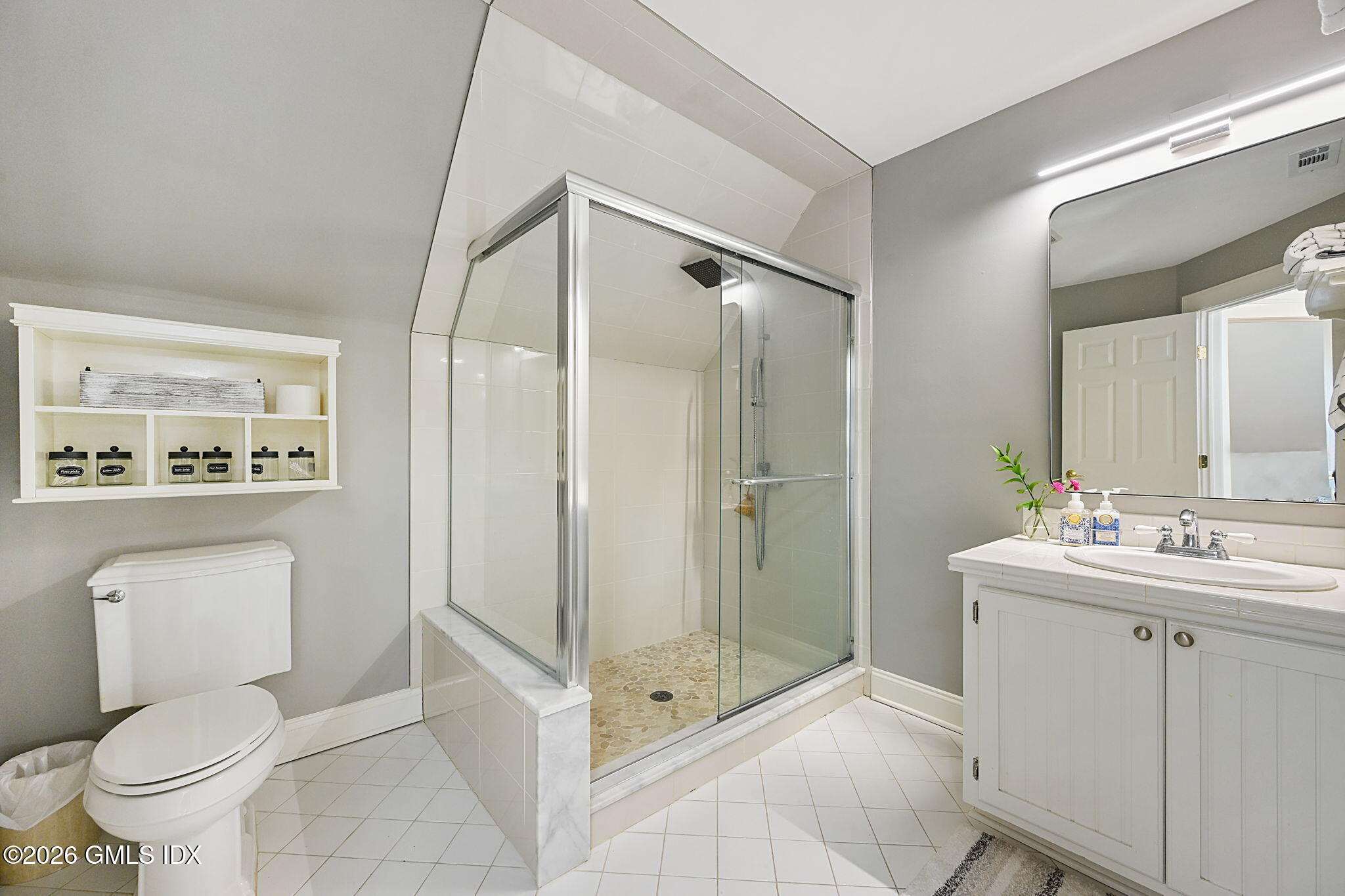 16 Summit Road Riverside, CT 06878 - Photo 18 of 21 21-web-or-mls-16-summit-rd