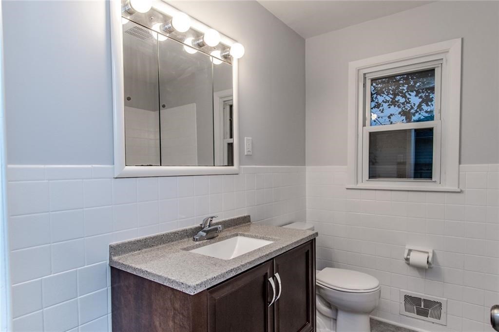 84 Angelus Drive Irondequoit, NY 14622 - Photo 14 of 22