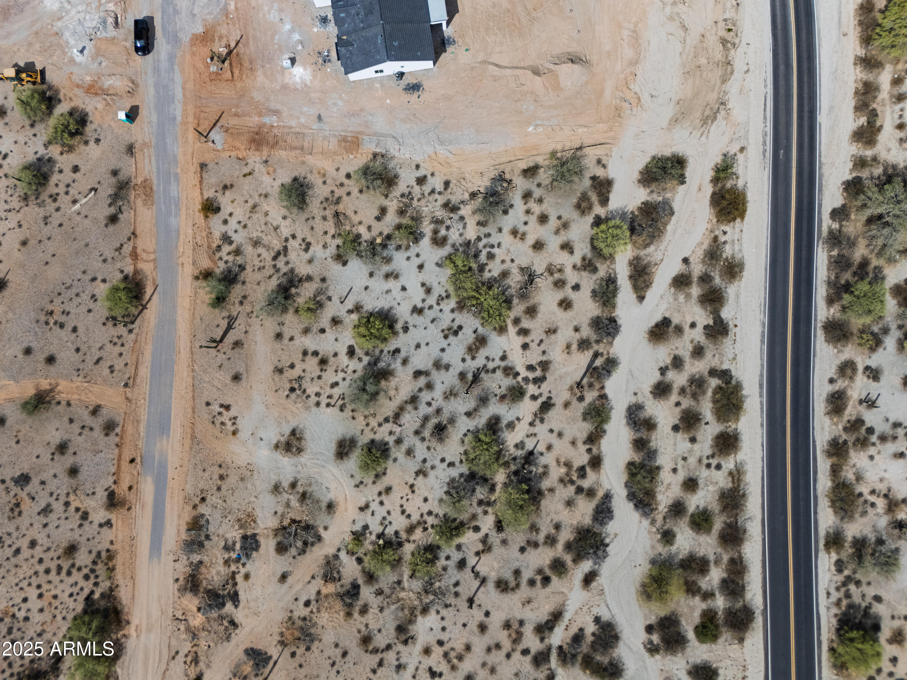 0 North Brenner Pass Road, Unit F Queen Creek, AZ 85144 - Photo 16 of 20 a bathroom with a shower curtain