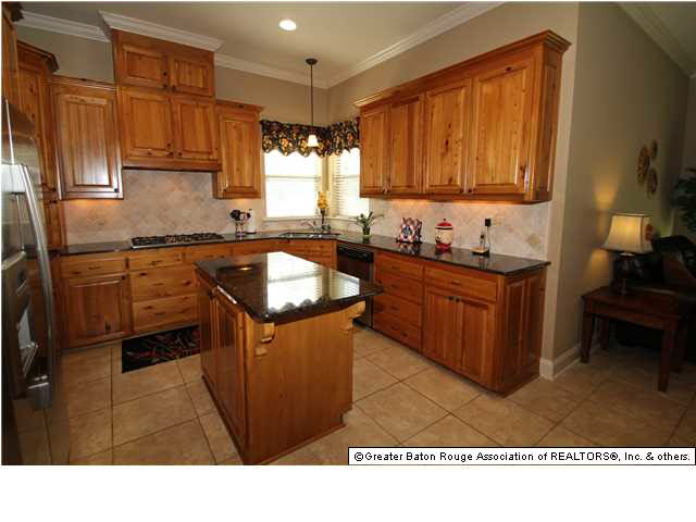 15616 Parkside Court Baton Rouge, LA 70817 - Photo 8 of 20 Gallery Image 8