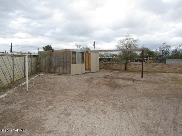 1908 West Saxony Road Tucson, AZ 85713 - Photo 13 of 21