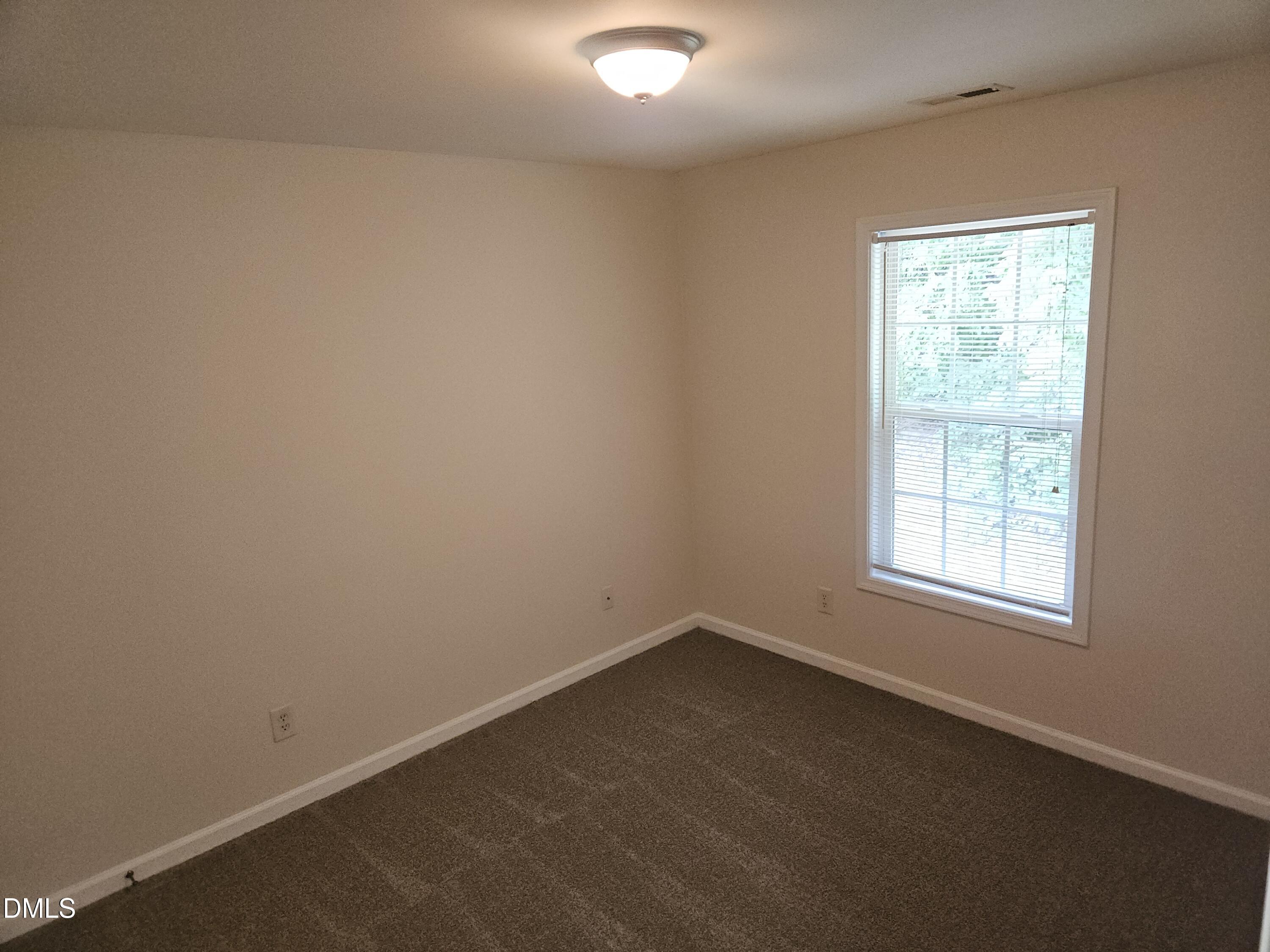 5900 Wynmore Road Raleigh, NC 27610 - Photo 17 of 19 20260720_122007
