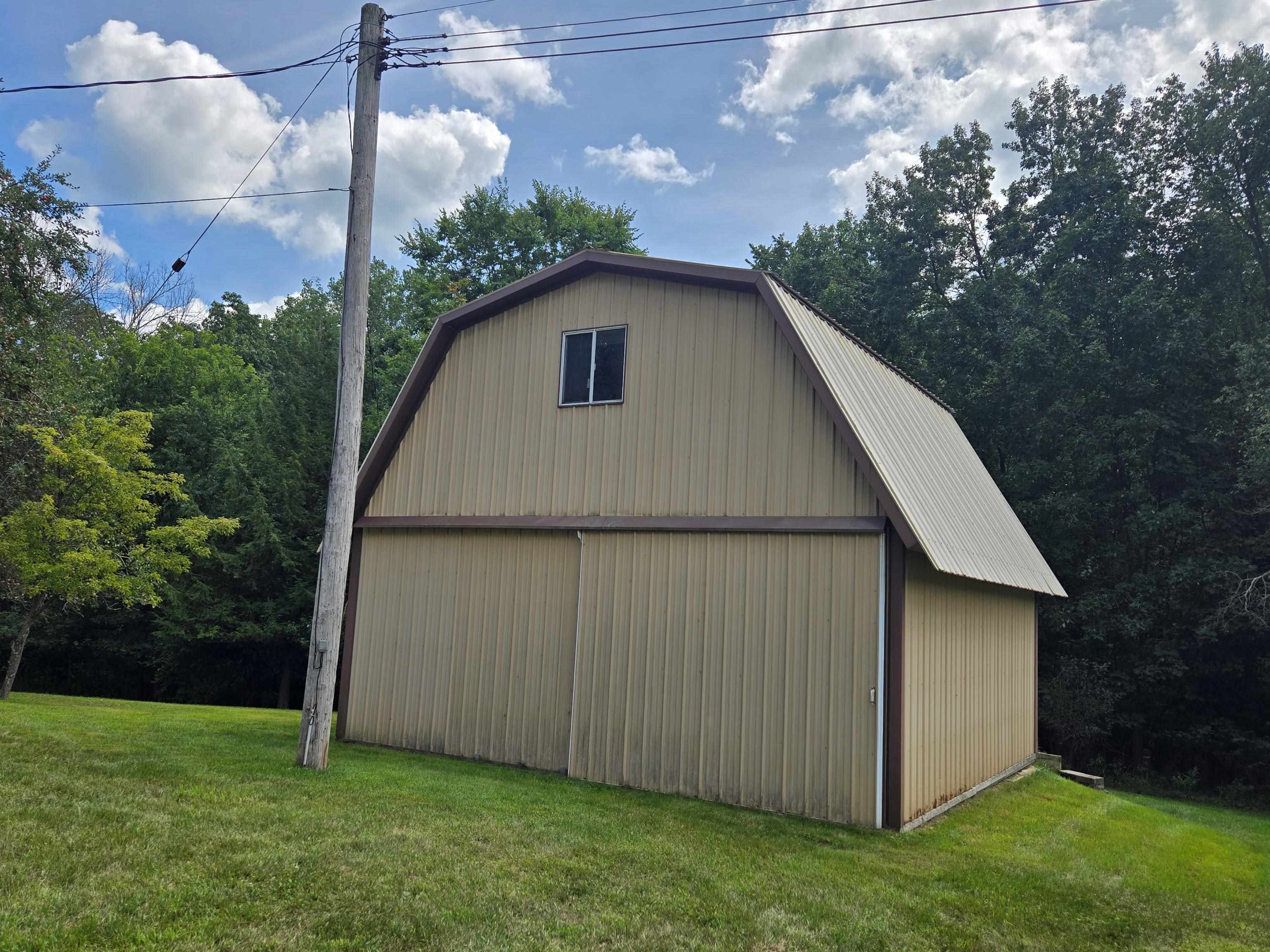 1640 Hendrie Road Metamora, MI 48455 - Photo 51 of 57 50192635-ea83d077-d63b-4441-b6e4-259689e4b8ca.JPG