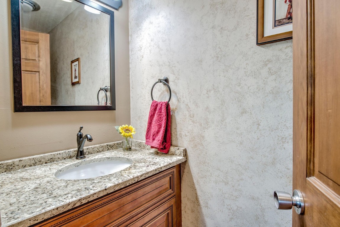 311 Longs Road Silverthorne, CO 80498 - Photo 12 of 46