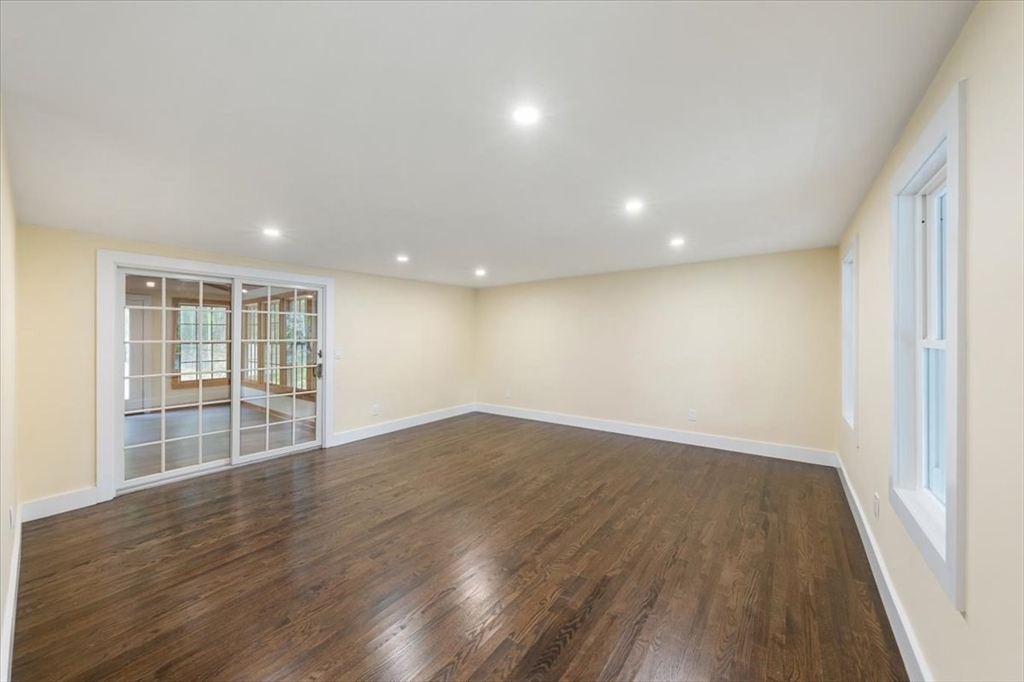 42 Dakin Road Sudbury, MA 01776 - Photo 6 of 42