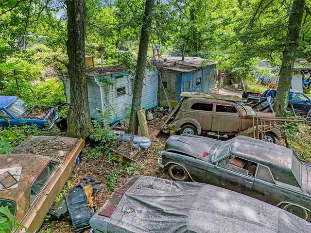 a car parked in front of a house