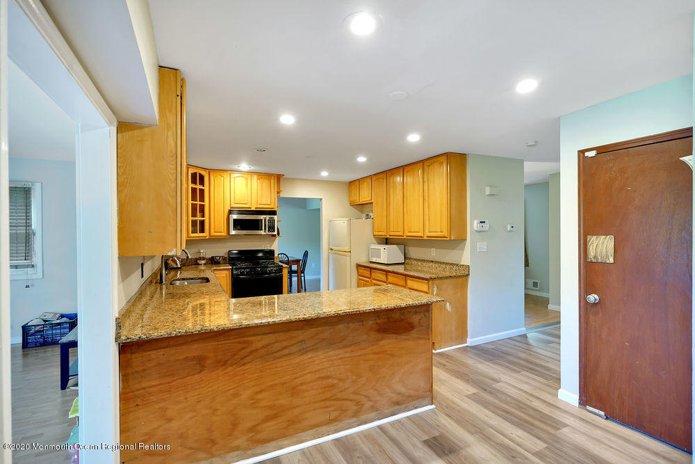 95 South Hope Chapel Road Jackson, NJ 08527 - Photo 16 of 40 017_dsc02458