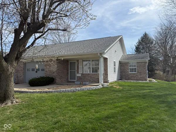 $195,000 | 413 Dangerfield Drive, Beech Grove, IN 46107