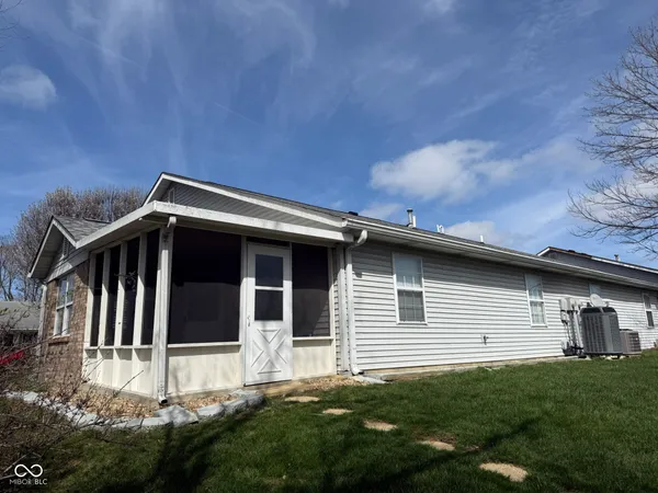 $195,000 | 413 Dangerfield Drive, Beech Grove, IN 46107