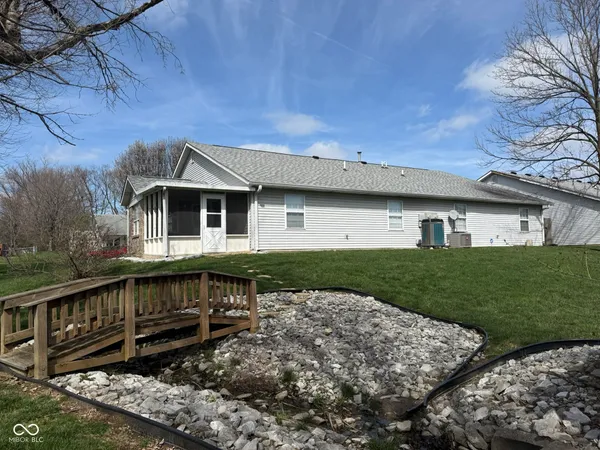 $195,000 | 413 Dangerfield Drive, Beech Grove, IN 46107