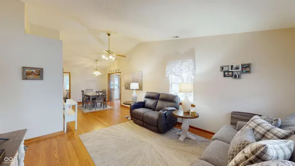 $195,000 | 413 Dangerfield Drive, Beech Grove, IN 46107