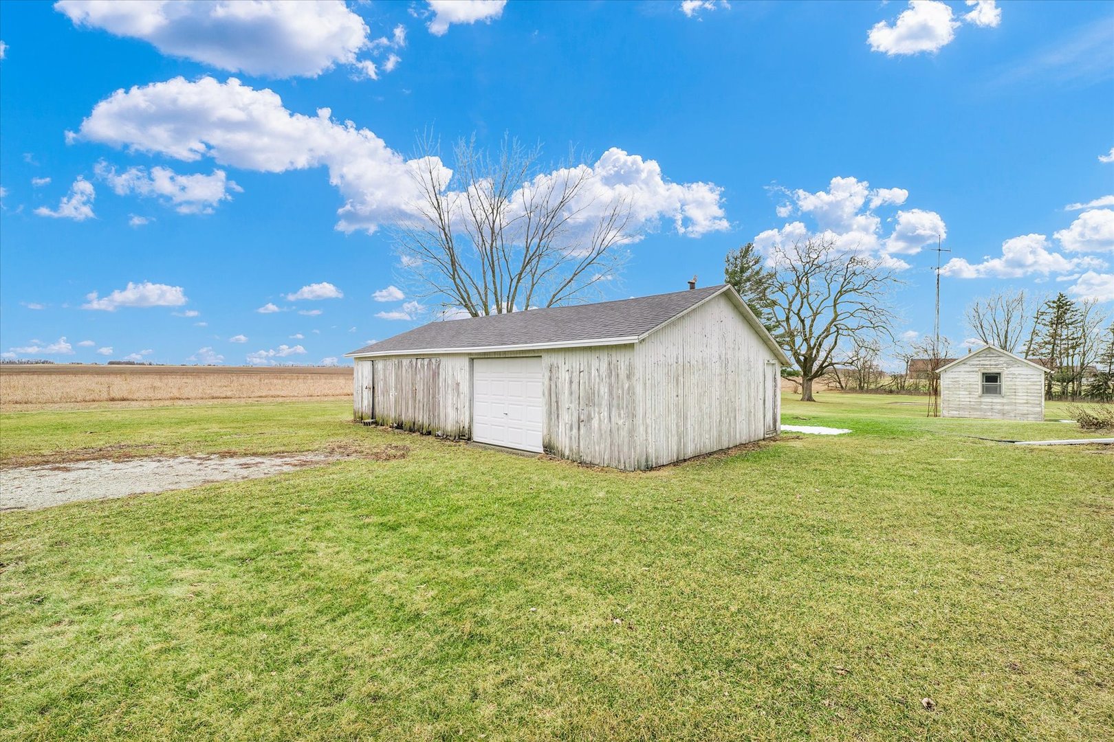 308 Adda Street Roberts, IL 60962 - Photo 39 of 51 Gallery Image 39