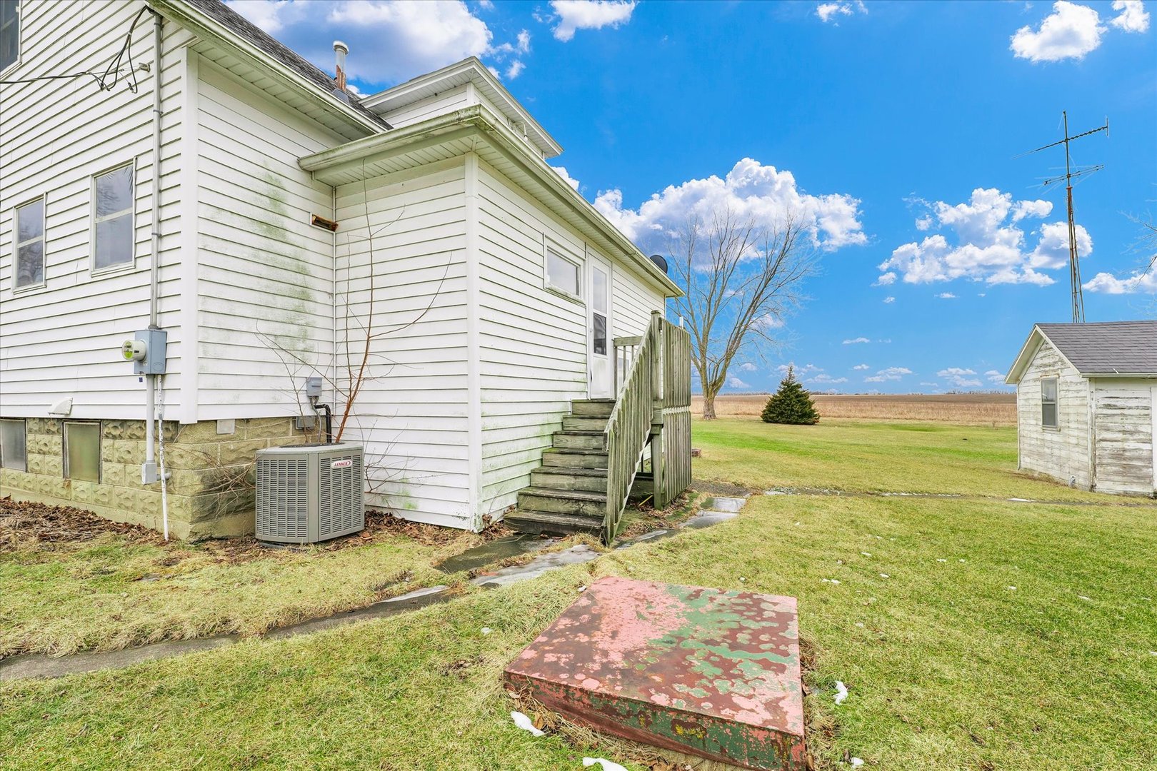308 Adda Street Roberts, IL 60962 - Photo 42 of 51 Gallery Image 42
