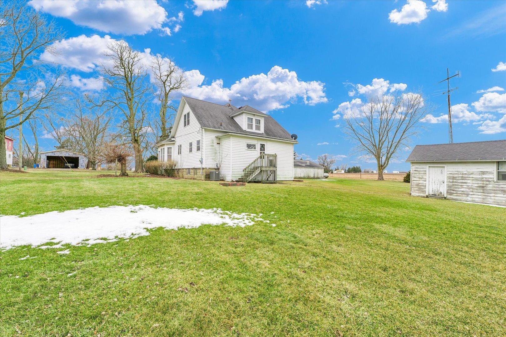 308 Adda Street Roberts, IL 60962 - Photo 43 of 51 Gallery Image 43