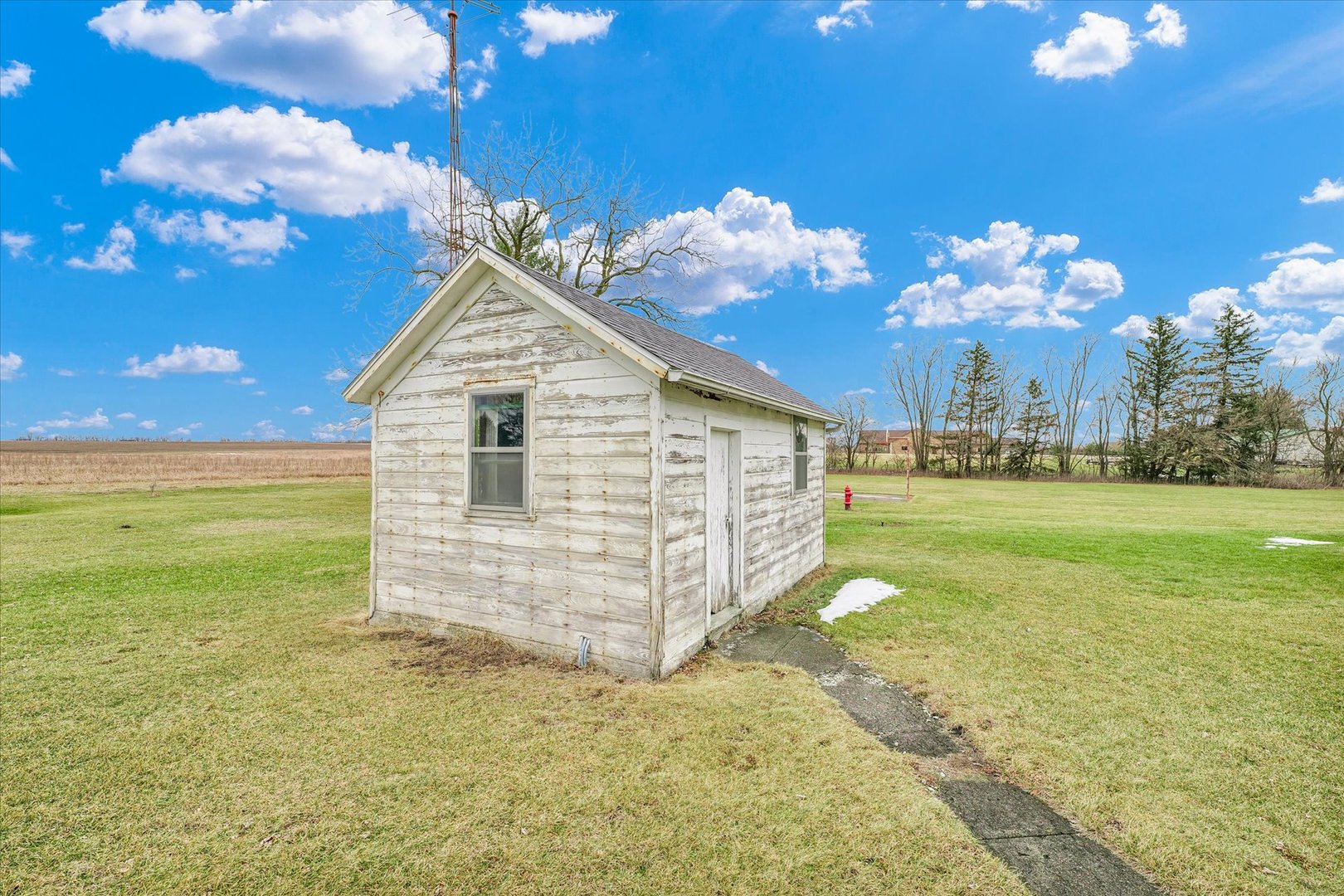 308 Adda Street Roberts, IL 60962 - Photo 47 of 51 Gallery Image 47