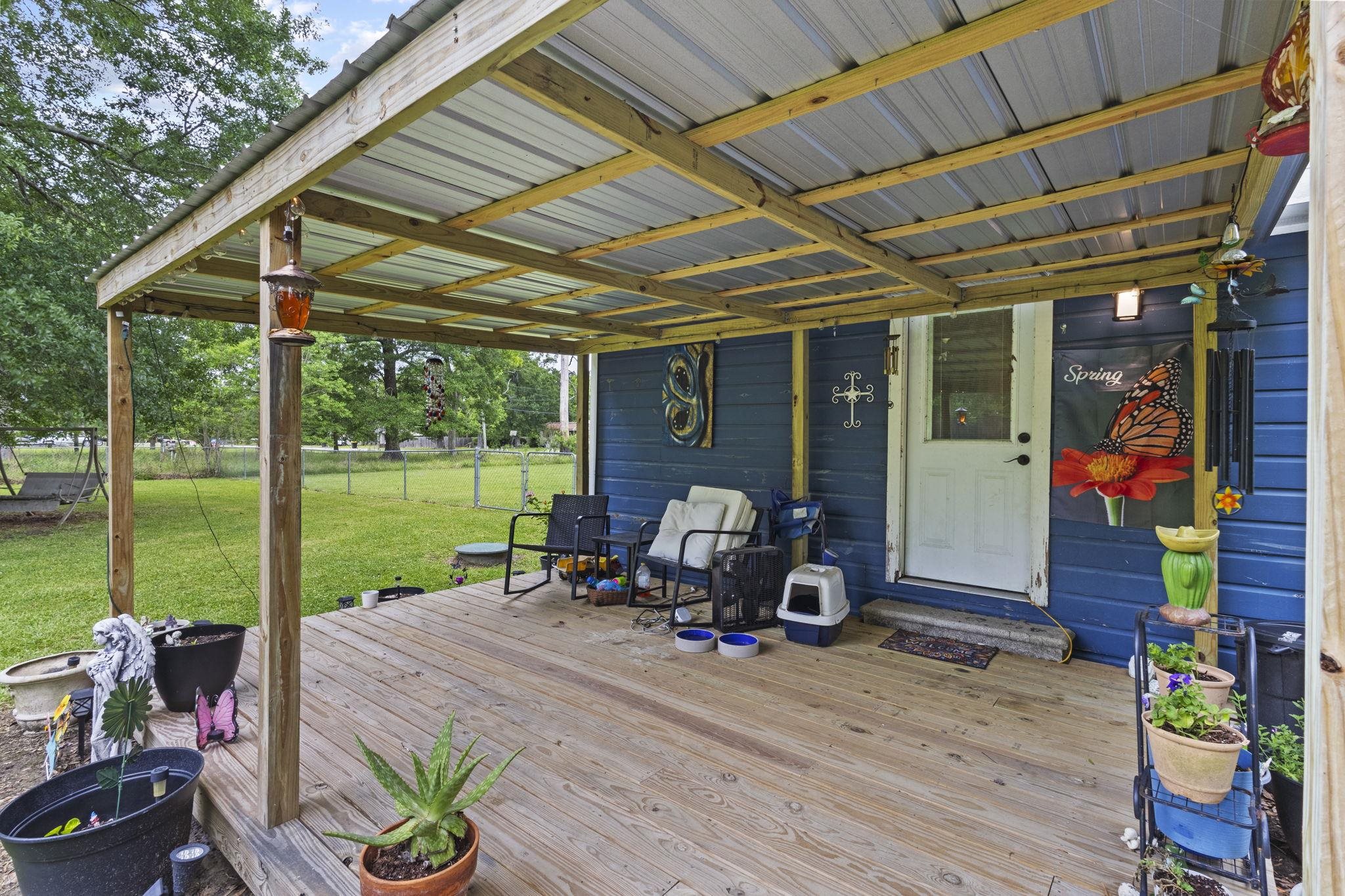 1230 Orange Street Vidor, TX 77662 - Photo 13 of 15