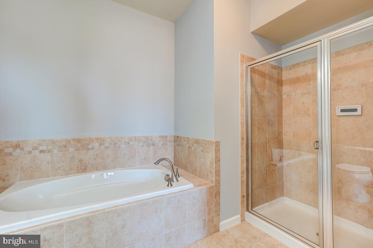 42584 Sunset Ridge Square Ashburn, VA 20148 - Photo 19 of 37