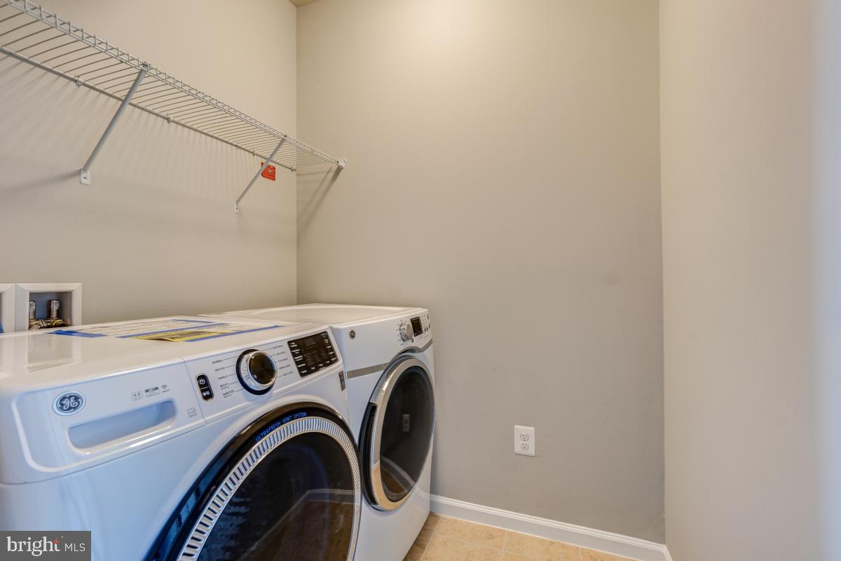 42584 Sunset Ridge Square Ashburn, VA 20148 - Photo 23 of 37