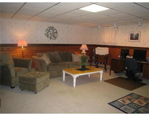 75 Foster Road Tewksbury, MA 01876 - Photo 17 of 30 Gallery Image 17