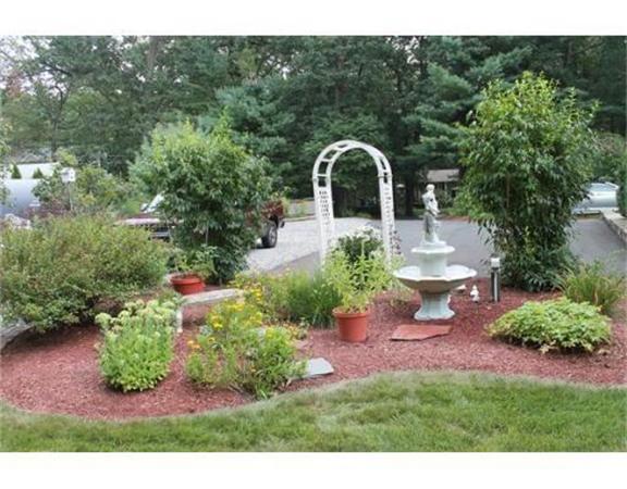 75 Foster Road Tewksbury, MA 01876 - Photo 6 of 30 Gallery Image 6