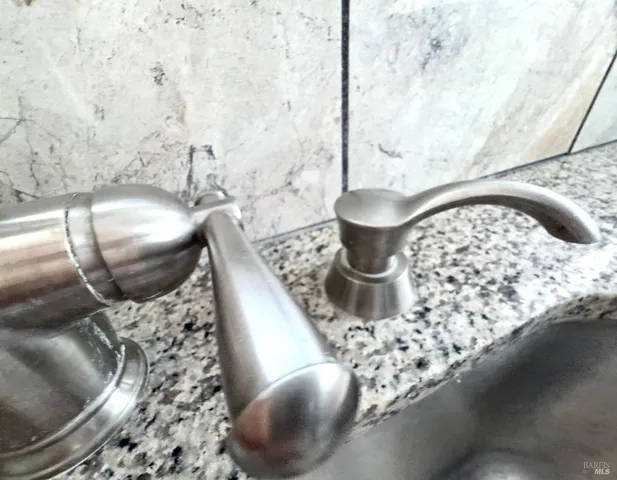 $2,900,000 | 16060 39th Avenue, Clearlake, CA 95422