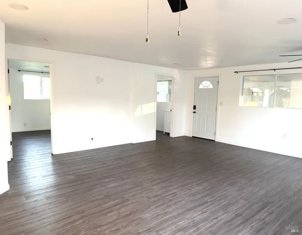 $2,900,000 | 16060 39th Avenue, Clearlake, CA 95422