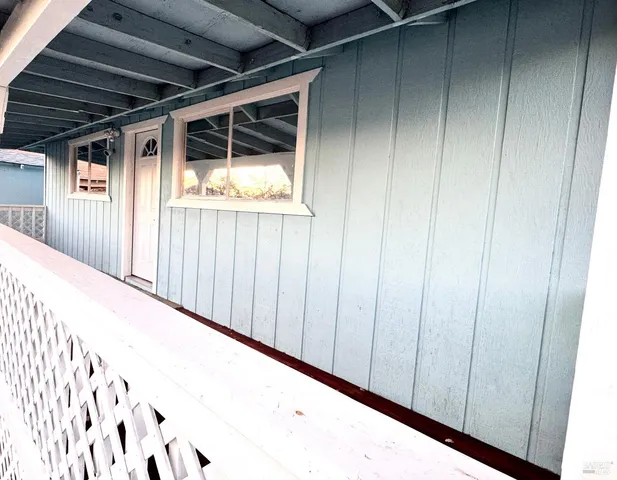 $2,900,000 | 16060 39th Avenue, Clearlake, CA 95422