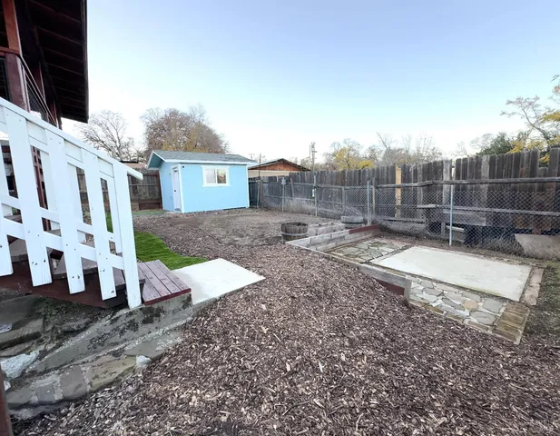 $2,900,000 | 16060 39th Avenue, Clearlake, CA 95422