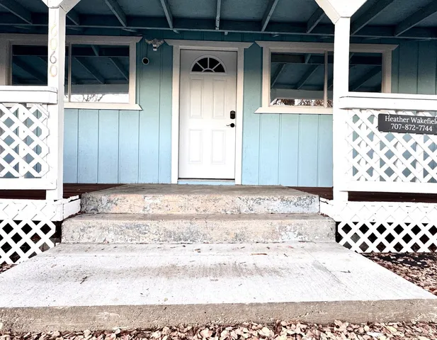 $2,900,000 | 16060 39th Avenue, Clearlake, CA 95422