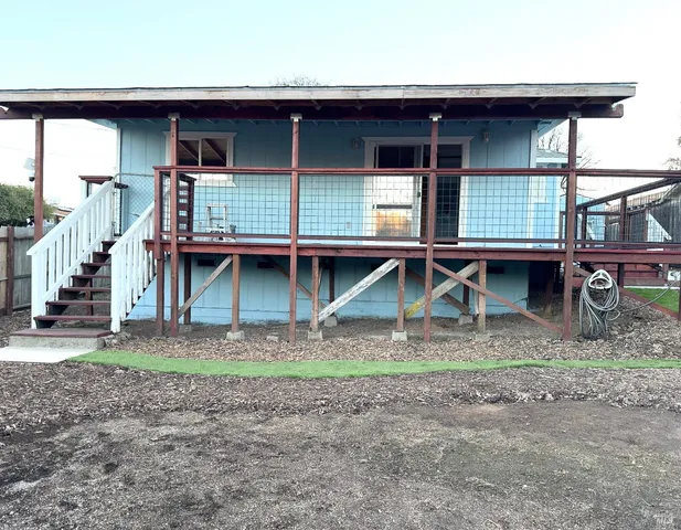 $2,900,000 | 16060 39th Avenue, Clearlake, CA 95422