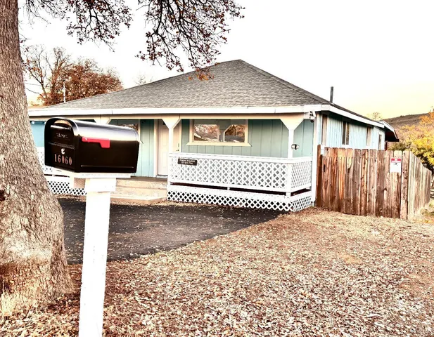 $2,900,000 | 16060 39th Avenue, Clearlake, CA 95422