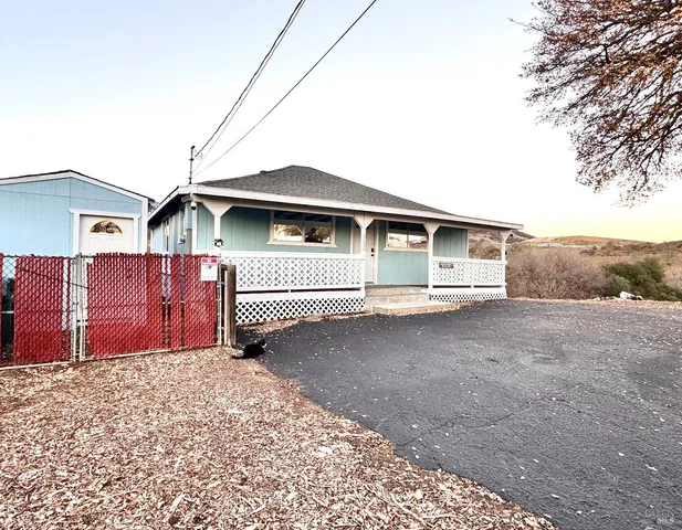 $2,900,000 | 16060 39th Avenue, Clearlake, CA 95422