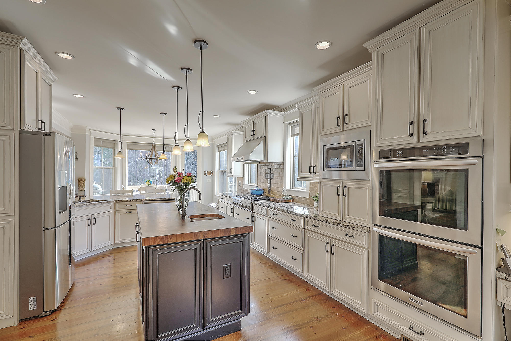 1170 Rivershore Road Charleston, SC 29492 - Photo 22 of 59 1R3A8558_59_60_61_62_63_64