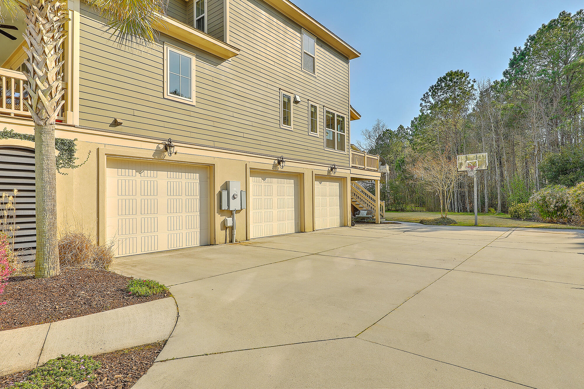 1170 Rivershore Road Charleston, SC 29492 - Photo 4 of 59 1R3A8432_3_4_5_6_7_8