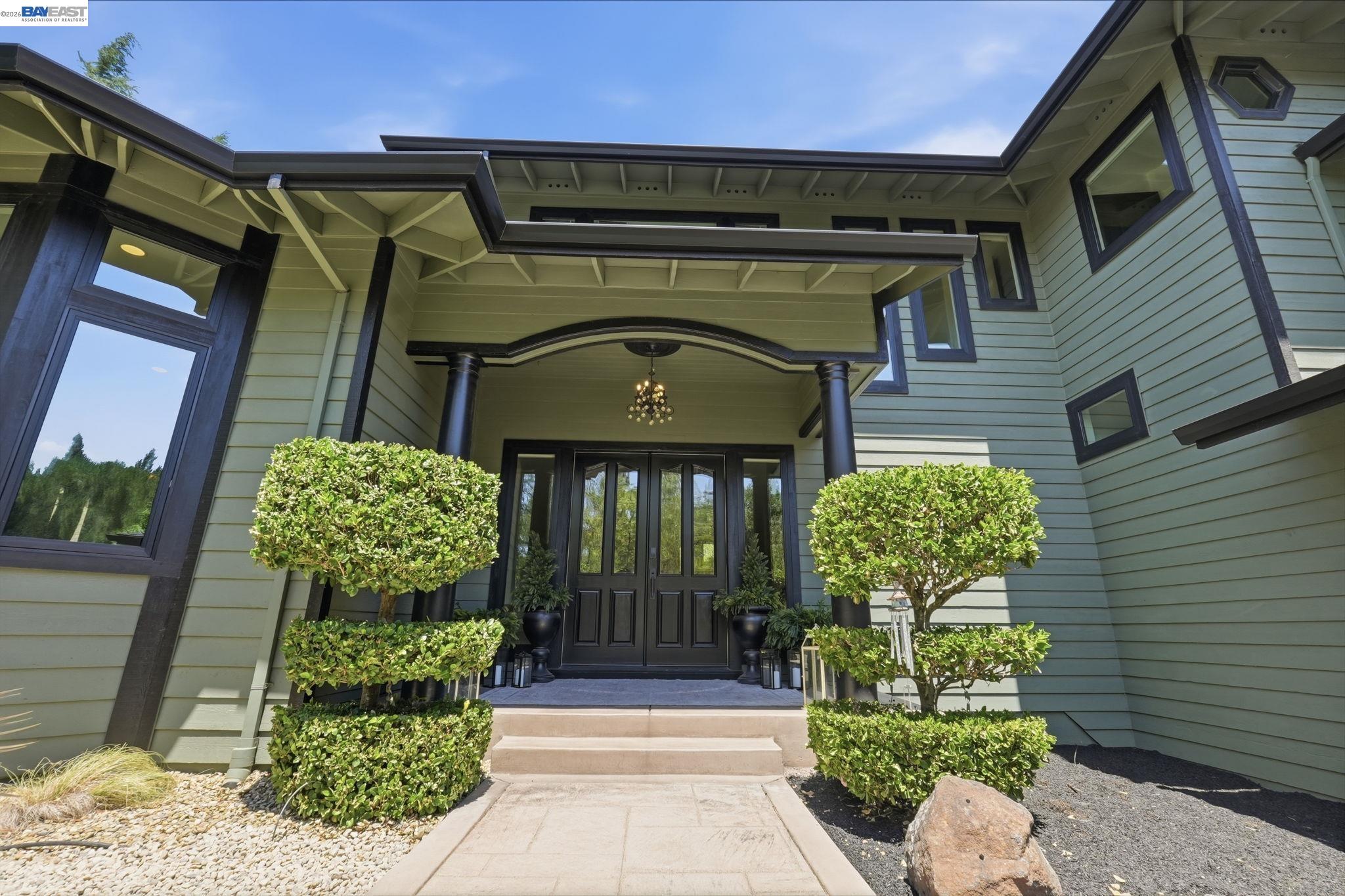 2390 Reliez Valley Road Martinez, CA 94553 - Photo 3 of 33