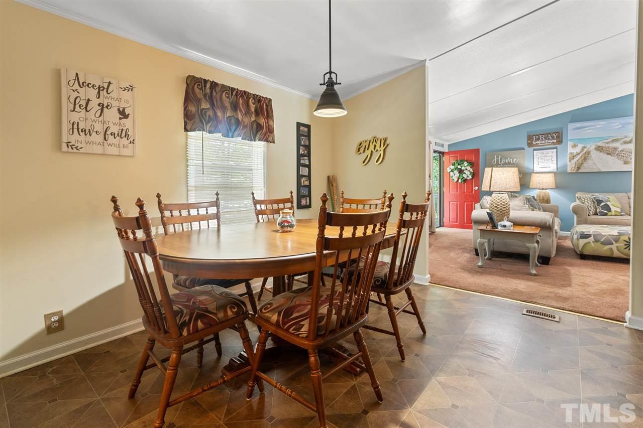 144 Canyon Road Clayton, NC 27520 - Photo 6 of 19 Gallery Image 6
