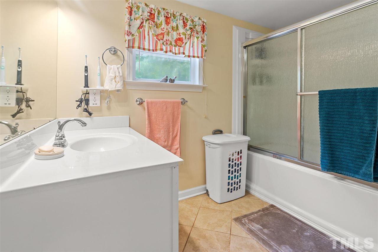 144 Canyon Road Clayton, NC 27520 - Photo 8 of 19 Gallery Image 8