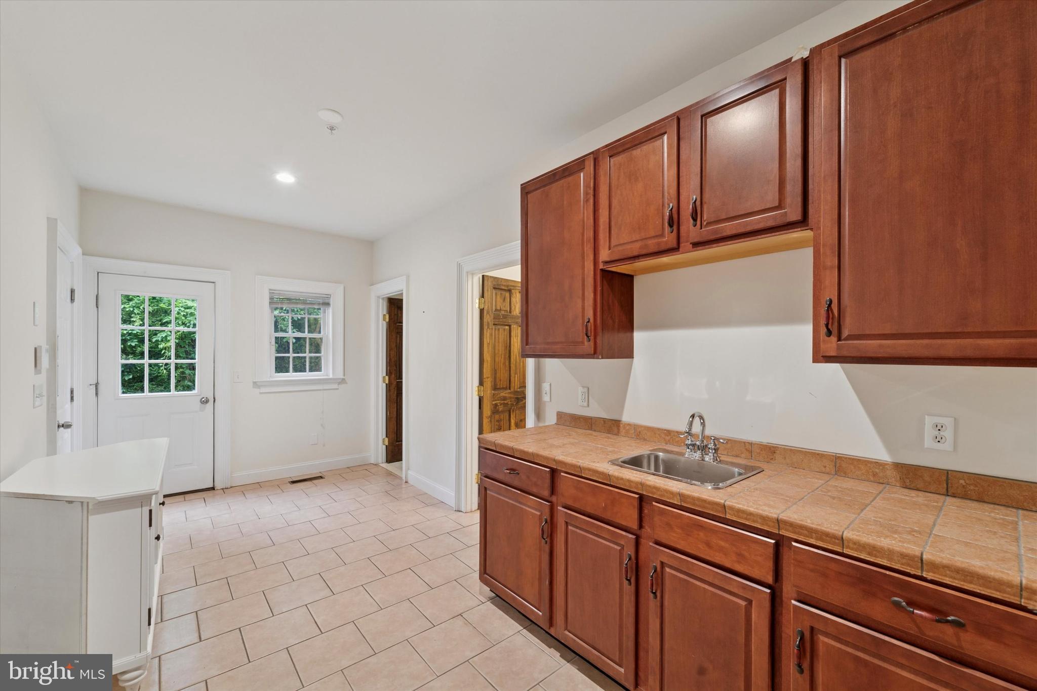 1 Dunminning Road Newtown Square, PA 19073 - Photo 14 of 40