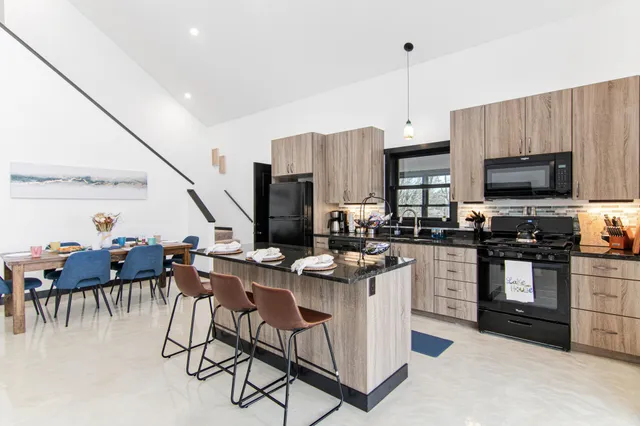 $1,299,000 | 1368 190th Street, St. Croix Falls, WI 54024