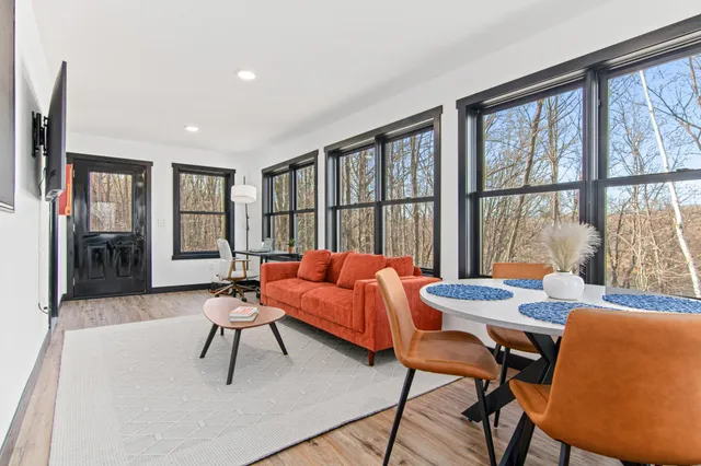 $1,299,000 | 1368 190th Street, St. Croix Falls, WI 54024